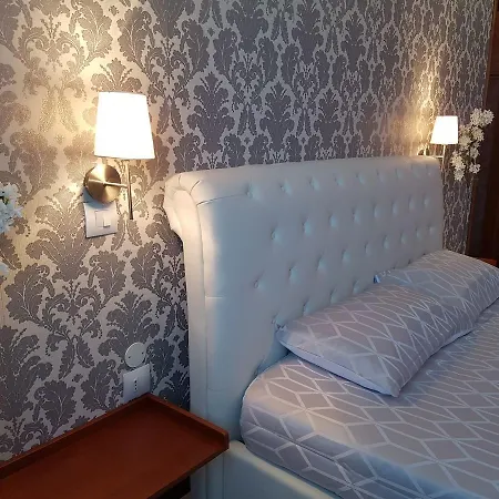 Residenza Hermitage Bed & Breakfast 3*